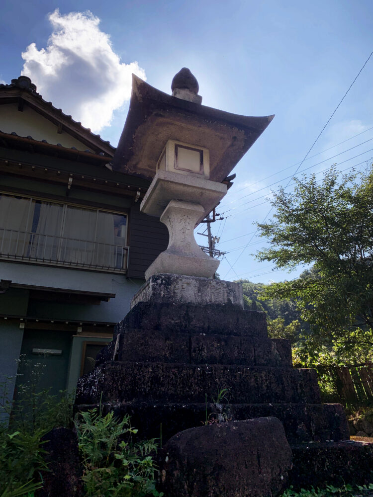 白倉 村灯篭　岐阜県 瑞浪市 日吉町