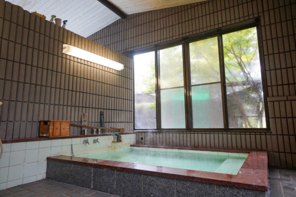 稲荷温泉 　岐阜県 瑞浪市 稲津町