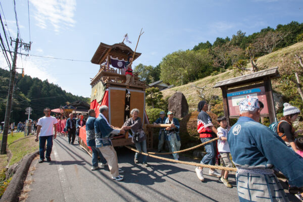 神明・白山神社　例祭